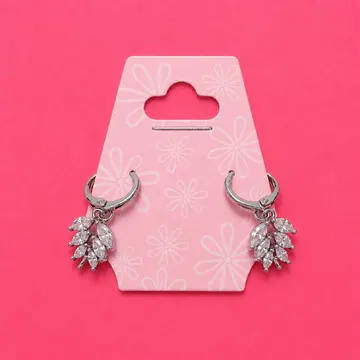 MAJUS ARETES HOJAS PLATEADOS